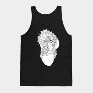 women united with nature Tank Top